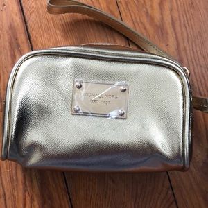 Mini Micheal Kors makeup bag